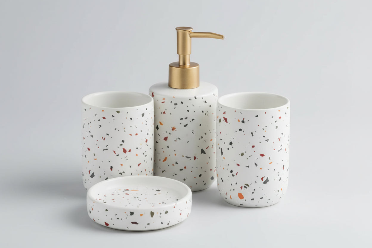 Ensemble de toilette en céramique