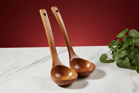 Ensemble de deux Cuillères de cuisine en bois
