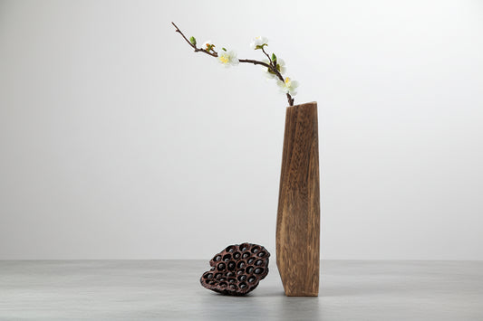 Vase en bois élégant pour un esprit nature